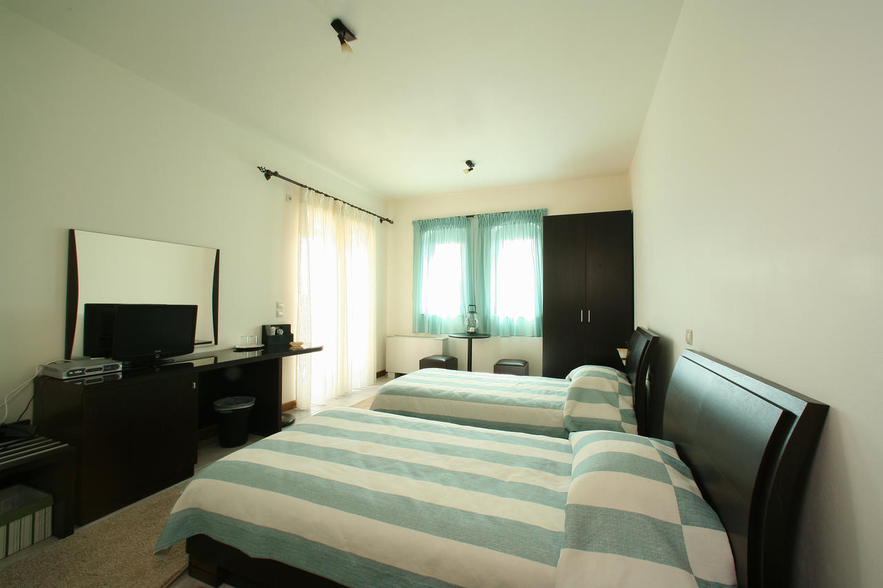 Arhontiko Parnona Hotel Kariész Kültér fotó