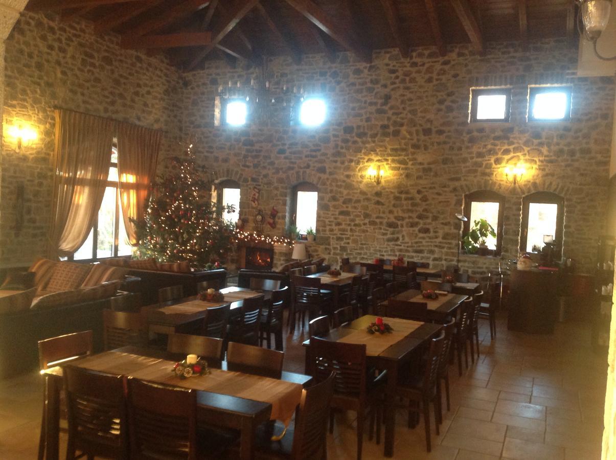 Arhontiko Parnona Hotel Kariész Kültér fotó